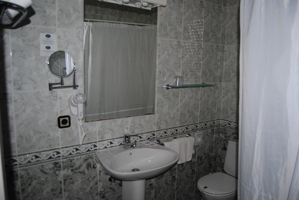 Hotel Hoya Noja Chambre photo